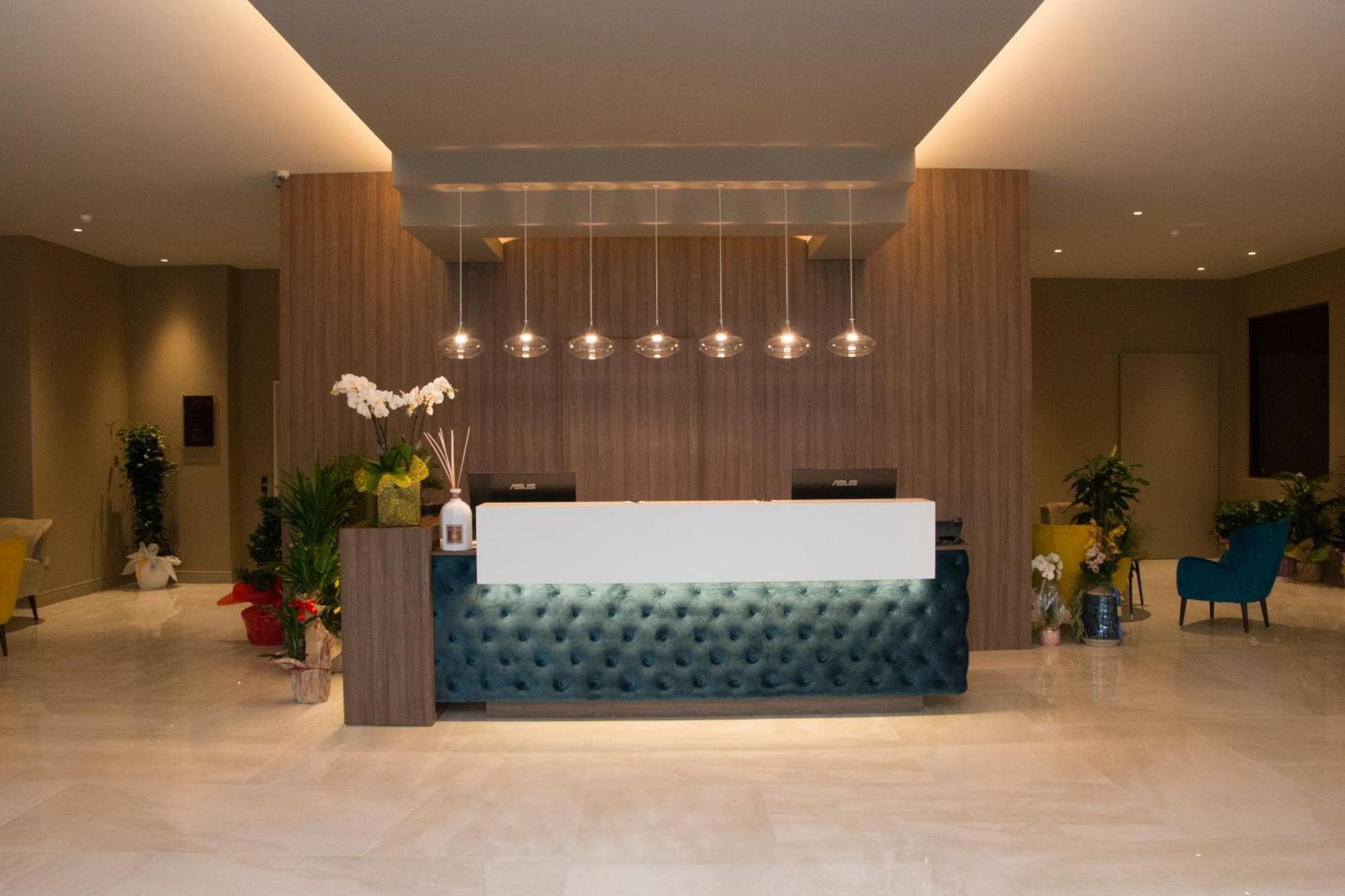 Hotel Commercio บัตตีปาลเลีย ภายนอก รูปภาพ