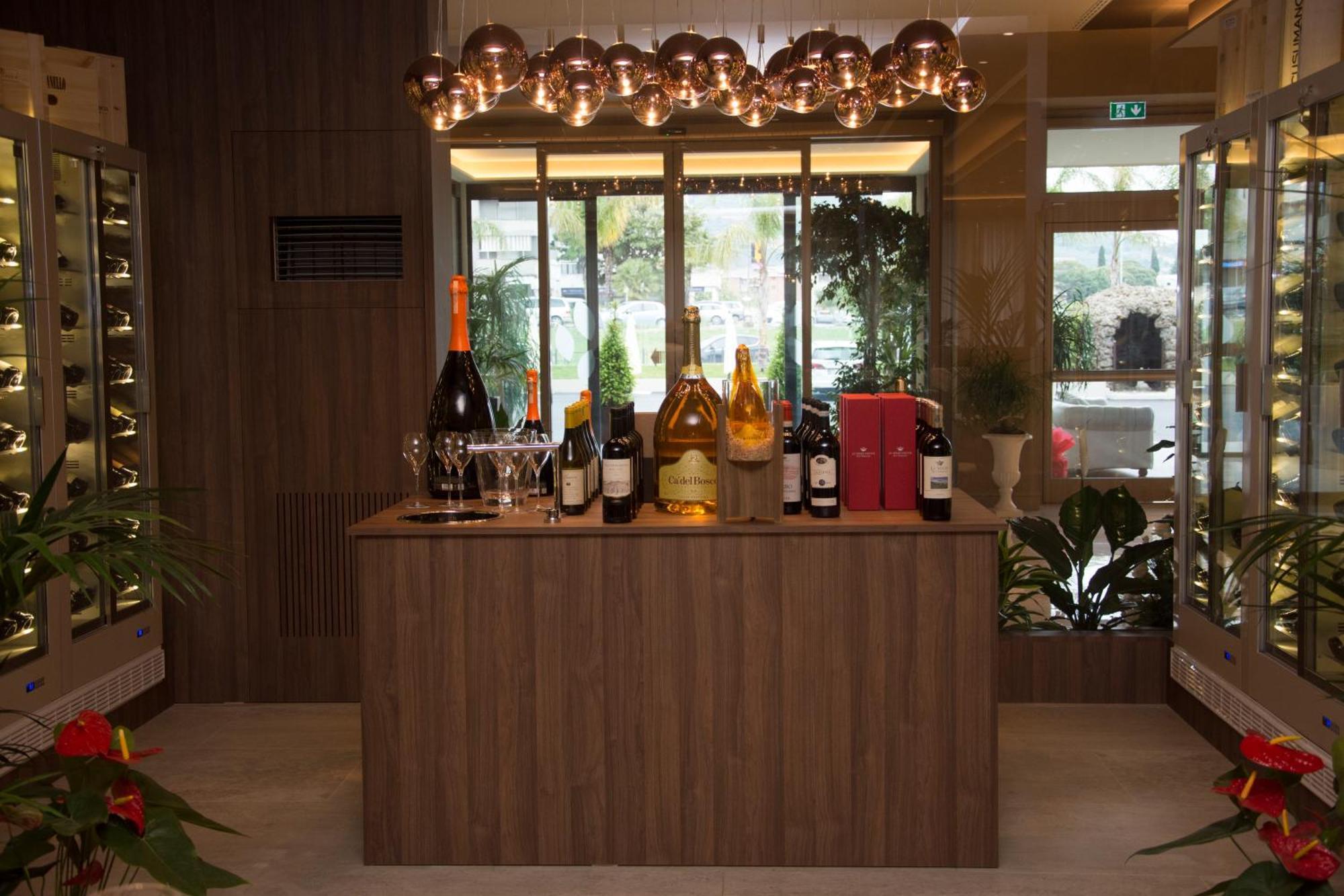 Hotel Commercio บัตตีปาลเลีย ภายนอก รูปภาพ
