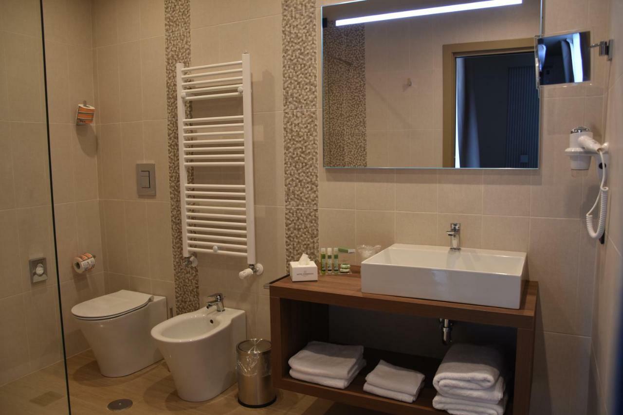 Hotel Commercio บัตตีปาลเลีย ภายนอก รูปภาพ